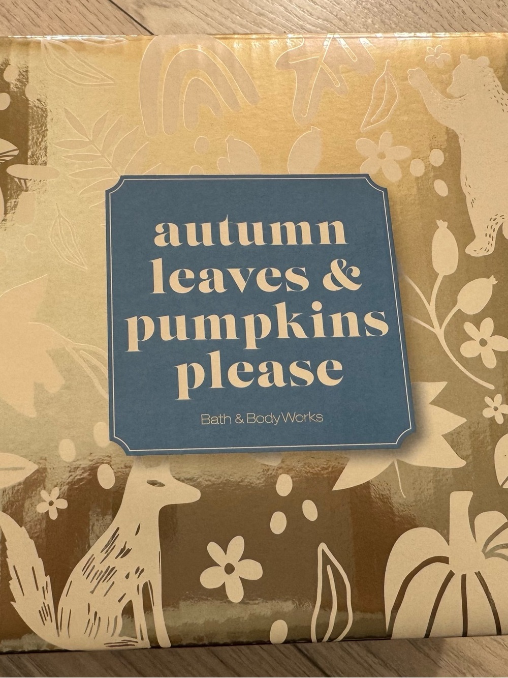 Bath & Body Works Gold & Navy Autumn Leaves & Pumpkins Box